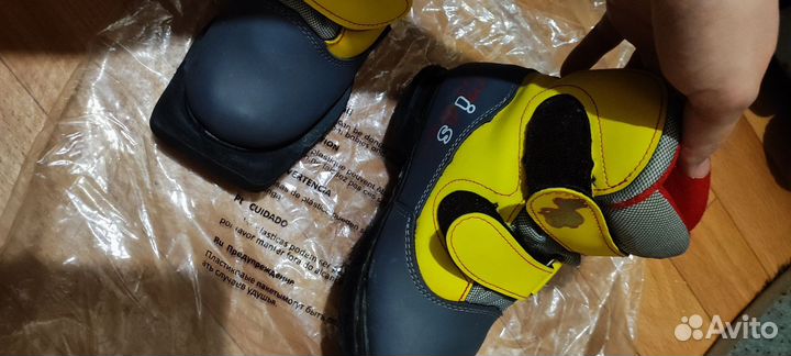 Лыжные ботинки NN75