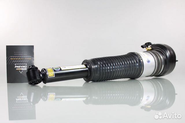 Задняя пневмостойка Audi A8 D4