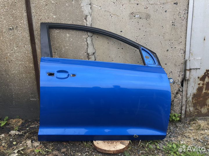 Дверь передняя правая Hyundai Solaris 2