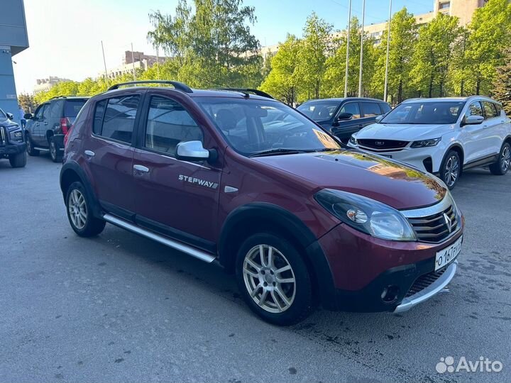 Renault Sandero Stepway 1.6 AT, 2012, 206 000 км