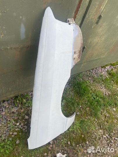 Крыло ауди 80 90