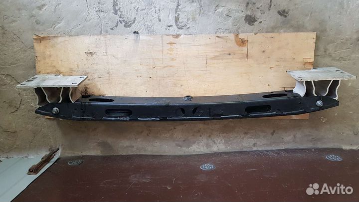 Усилитель заднего бампера land Rover sport