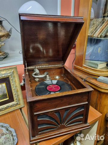 Антикварный патефон Maxiton.Англия