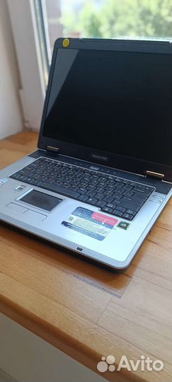 Ноутбук roverbook nautilus v550