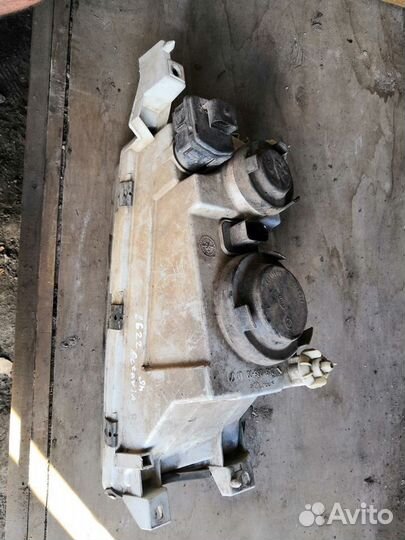 Фара Skoda Octavia A4