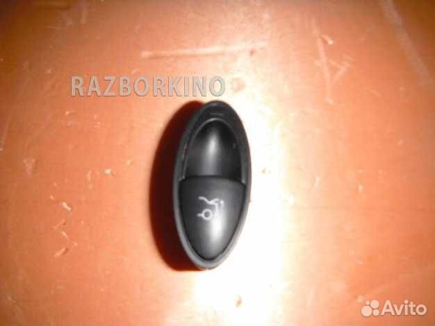 Кнопка Мерседес W211 E