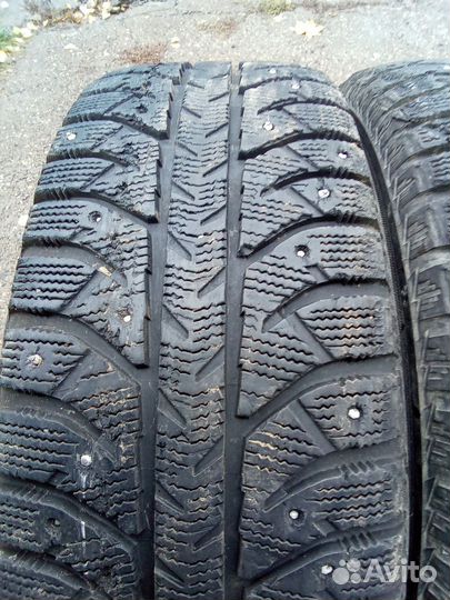 Bridgestone Ice Cruiser 7000 195/65 R15