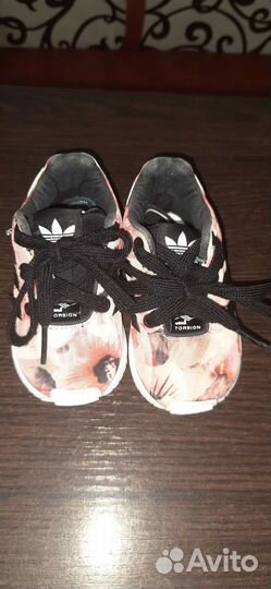 Кроссовки детские adidas 20 размер