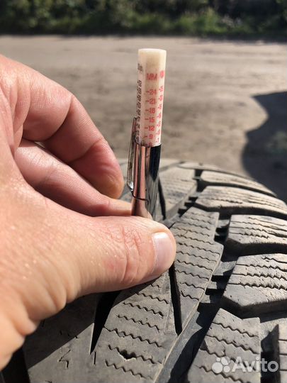 Nokian Tyres Hakkapeliitta R SUV 285/60 R18