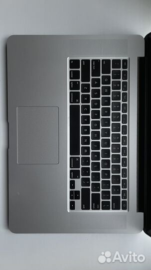 Macbook Pro 15 2015 i7 16gb 256gb