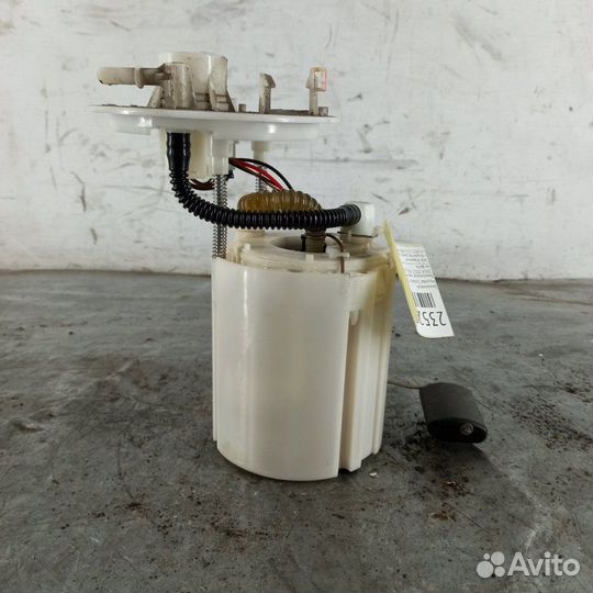 Бензонасос Hyundai Solaris 2014-2017