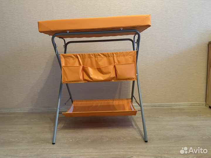 Пеленальный столик