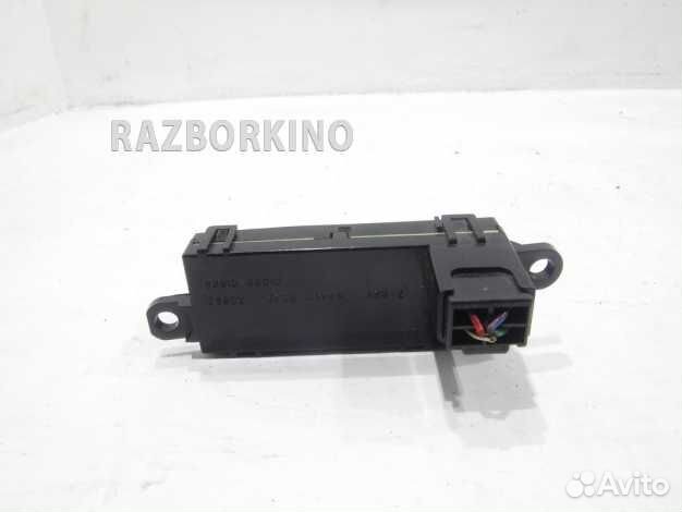 Часы Тойота Camry XV10