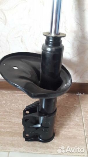 Амортизатор мицубиси каризма и space star