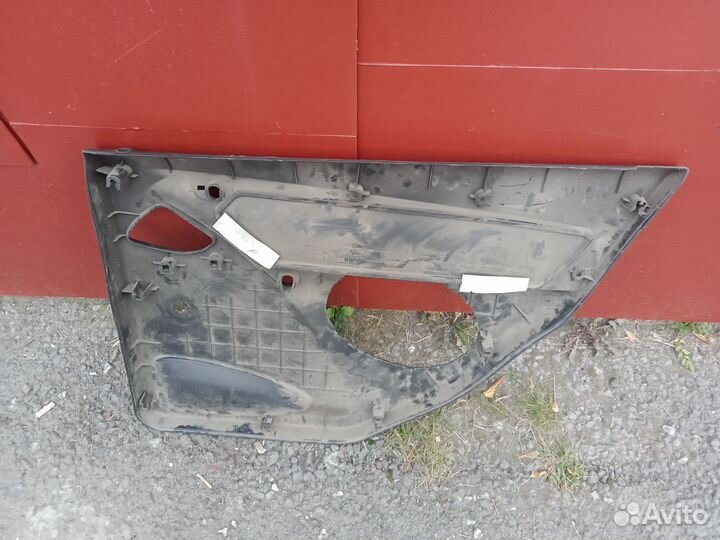 Дверная карта Лада Гранта задняя левая