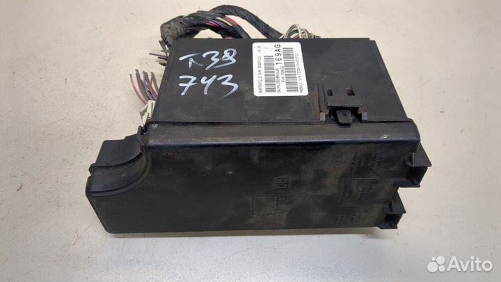 Блок предохранителей Dodge Caliber, 2006