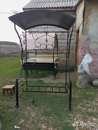 Мангал с печью под казан и крышей