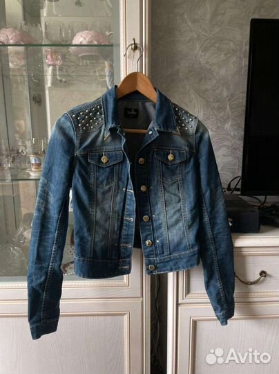 Джинсовая куртка Zolla XXS с заклёпками