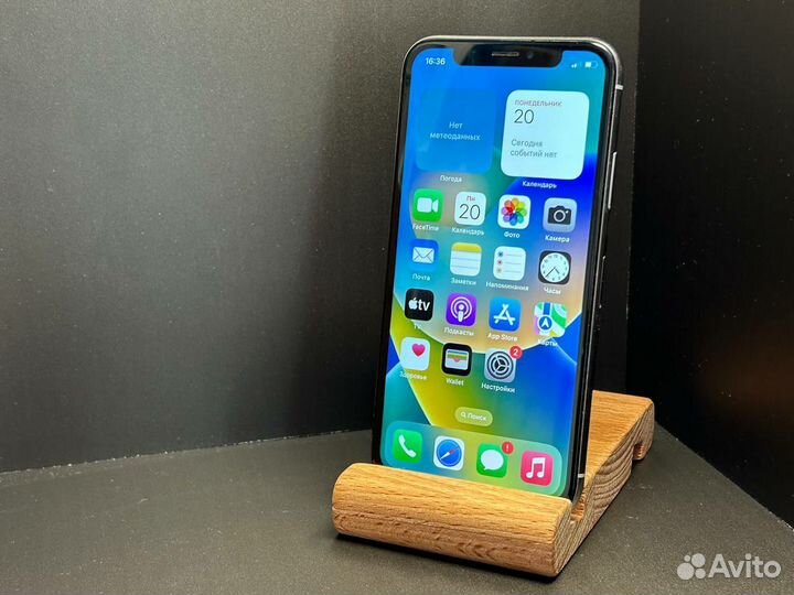 iPhone X, 256 ГБ