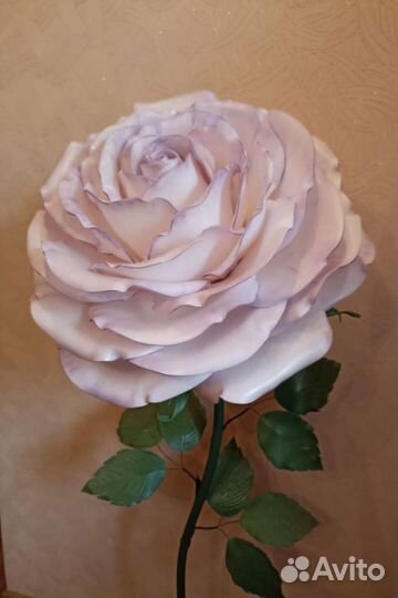 Светильник роза из изолона