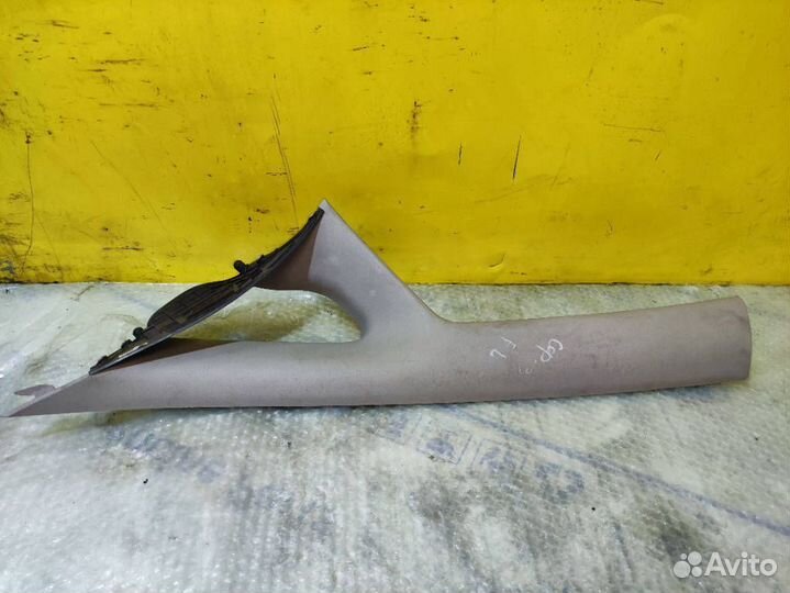 Обшивка стойки лобового стекла Kia Cerato 3 Yd