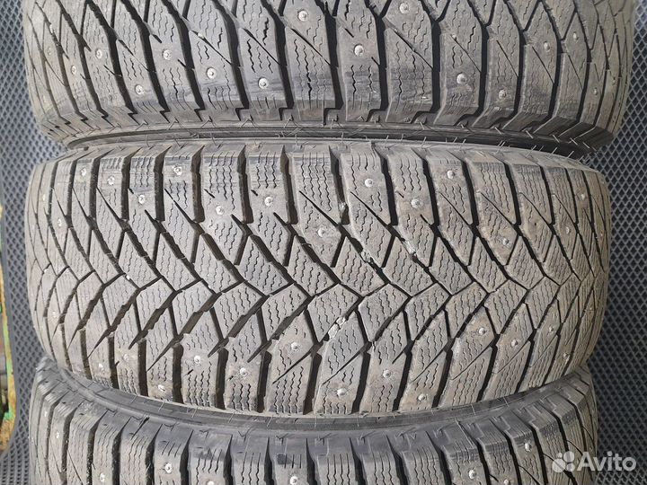 Triangle IcelynX TI501 225/60 R17