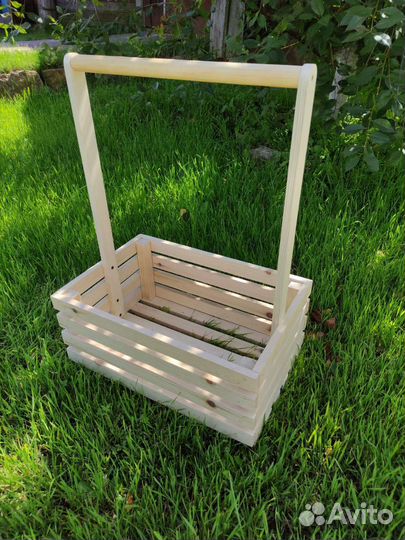 Деревянные ящики для цветов и подарков