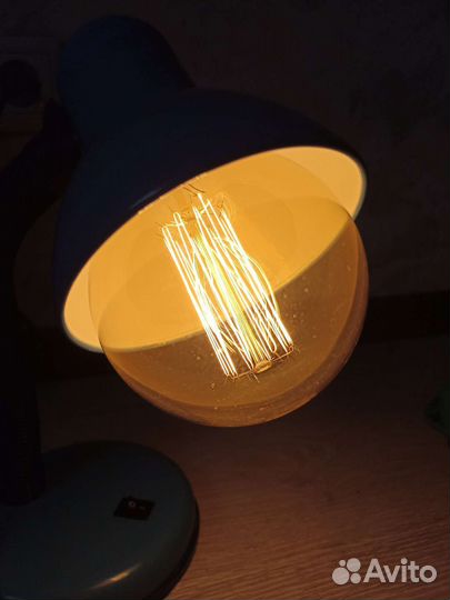 Лампа накаливания Эдисона шар