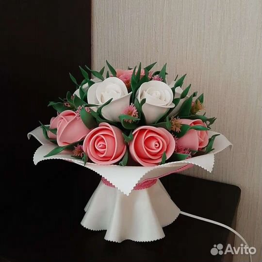 Светильник из изолона