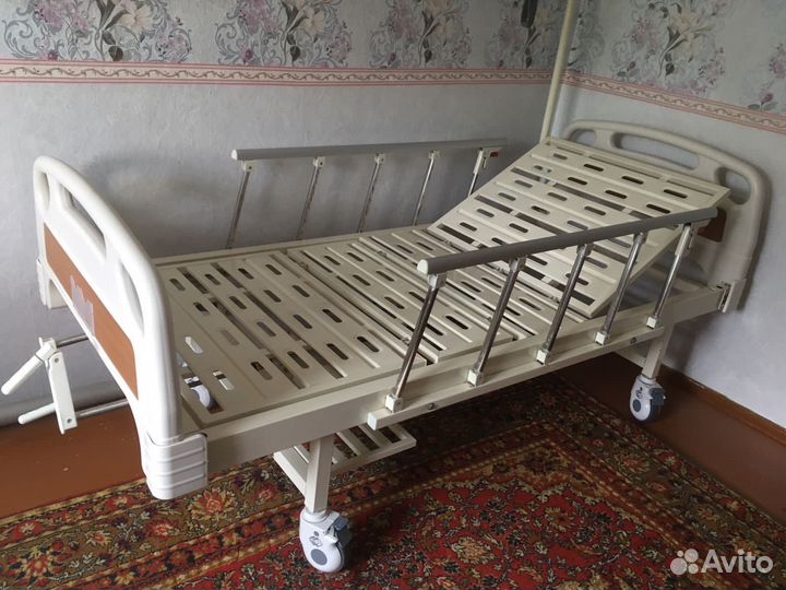 Кровать для лежачих больных бу