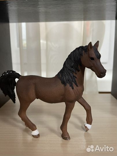 Фигурки лошадей schleich
