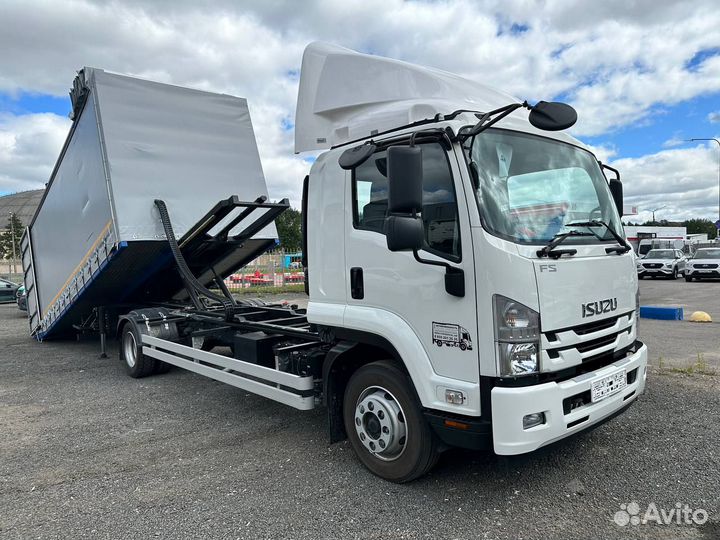Isuzu Forward (F-Series), 2023