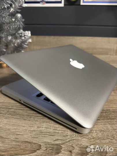 Apple macbook pro 13 2011