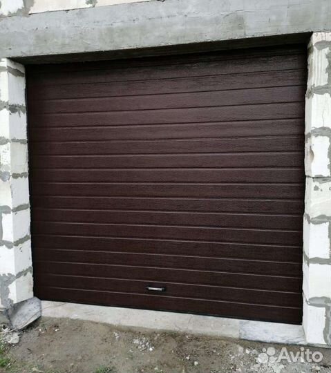 Ворота гаражные секционные 2600*2150