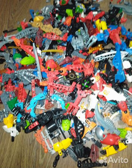 Фигурки Машинки Солдатики Роботы Киндер