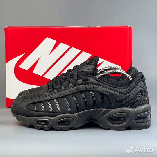 Кроссовки Nike Air Max Tailwind 4