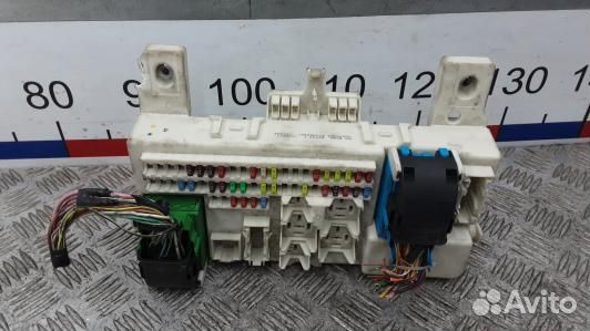 Блок комфорта mazda 3 1 (HBR14M302)