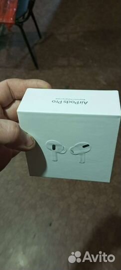 Беспроводные наушники новые