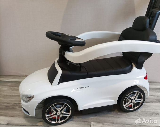 Детская машинка толокар