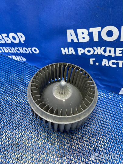 Моторчик печки Chevrolet Aveo T300 хэтчбек F16D4