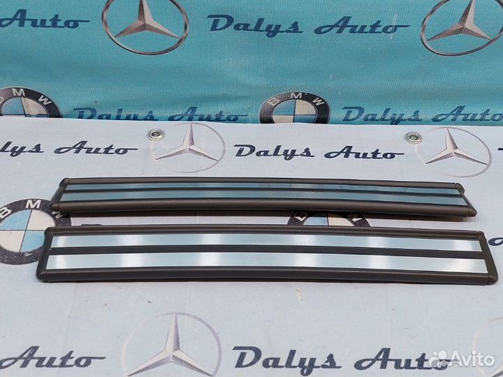 Накладки на порог задние Mercedes-Benz E-Class