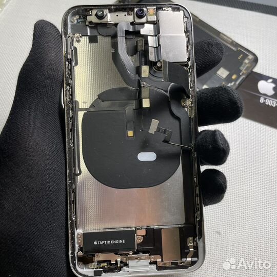 iPhone XS в разбор (lock)