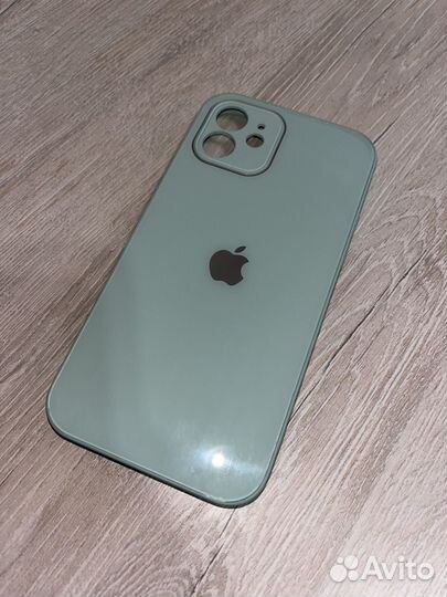 Чехлы на iPhone 12