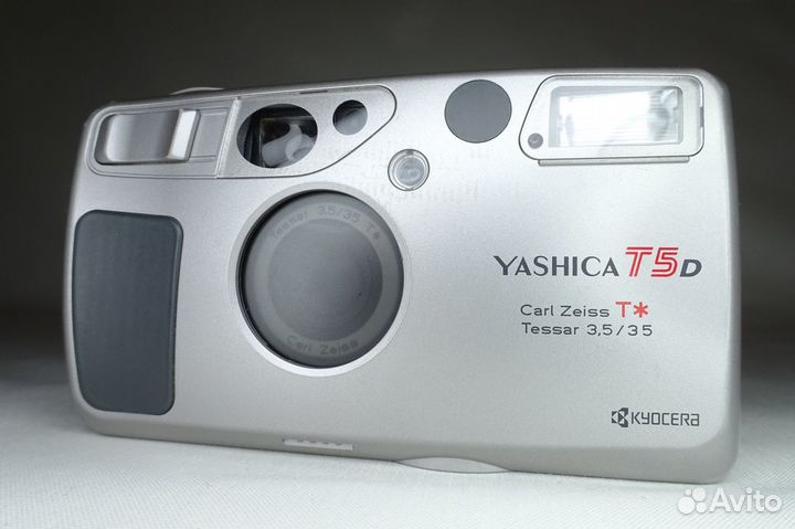 Yashica T5D проверена с пленкой