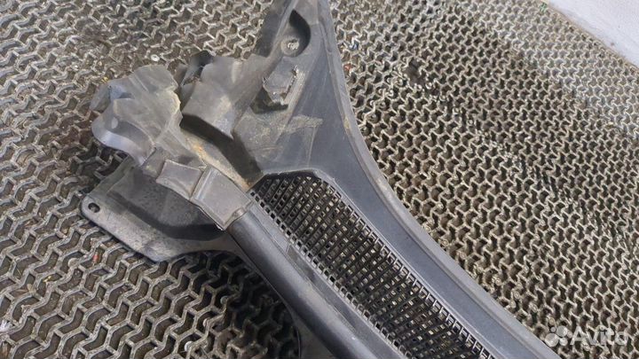 Жабо под дворники Cadillac XT5, 2020