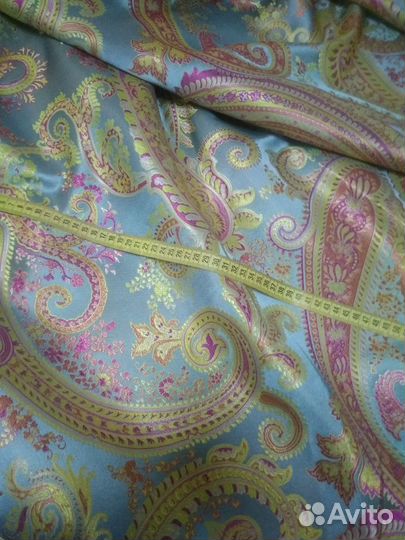 Отрез портьерной ткани