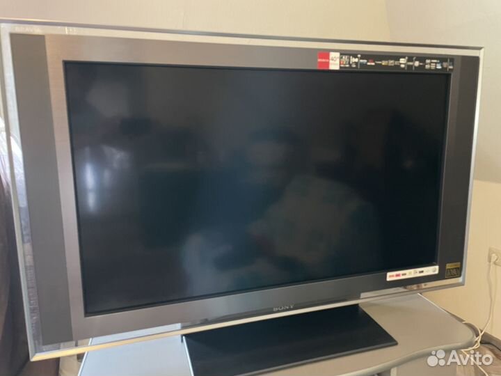 Телевизор бу ЖК sony KDL-40X3500