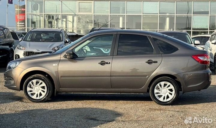 LADA Granta 1.6 МТ, 2019, 64 000 км