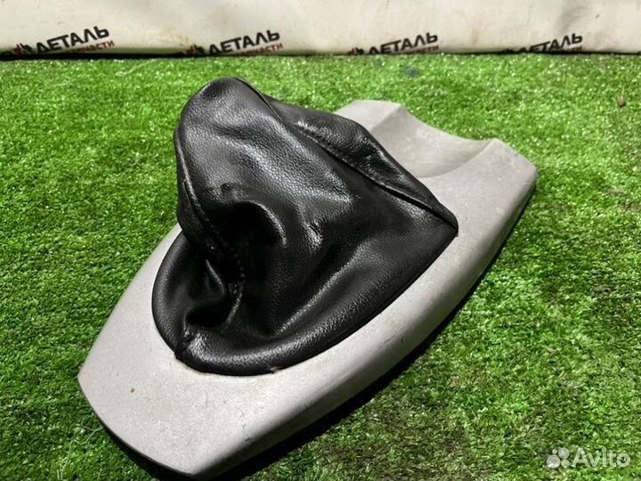 Чехол кулисы Ford Focus 1 универсал 1.8 zetec-E