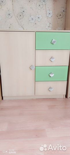 Стенка в детскую